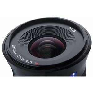 Carl Zeiss Batis 2.8/18 [単焦点レンズ（ソニーEマウント専用