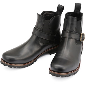 シューズ・ブーツ