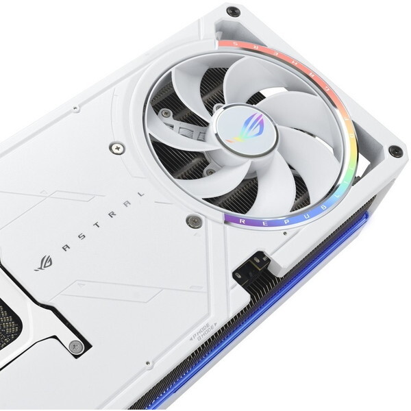 ASUS ROG-ASTRAL-RTX5090-O32G-WHITE ホワイト [グラフィックボード
