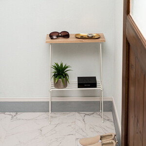 サイドテーブル