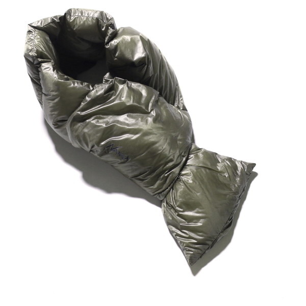 NANGA �i���K PORTABLE LIGHT DOWN MUFFLER(UNISEX) KHA FREE NA2243-3C301 N1PMKHN2 �|�[�^�u�����C�g�_�E���}�t���[(���j�Z�b�N�X)