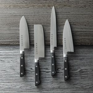 蜂屋作 ダマスカス槌目模様三徳包丁 H-200 | 激安の新品・型落ち