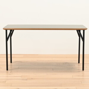 ダイニングテーブル