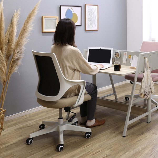 関家具 ロッティチェア オレンジ 関家具 ロッティチェア オレンジ