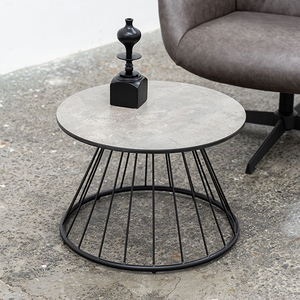 サイドテーブル