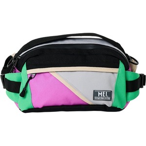 ボディバッグ・ウエストポーチ