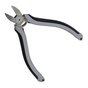 プライヤー・ペンチ・ニッパ