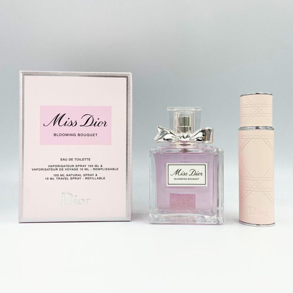 人気❤️Miss Diorミスディオール　ノーカラージャケット　ピンク　Mサイズ 2024年冬新作香水(レディース)】ミス ディオール ブルーミング