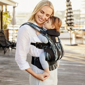 【新品在庫1】エルゴベビー ペイントブラック 抱っこひも エルゴ ブリーズ Amazon.co.jp: Ergobaby エルゴベビー EBC OMNI Breeze ペイント