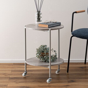 サイドテーブル