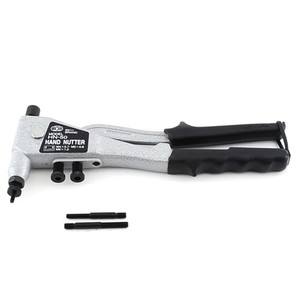 ファスニングツール