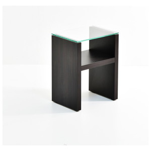 サイドテーブル