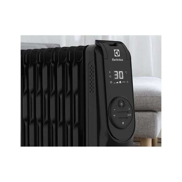Electrolux EO12D102C0 ブラック ComfortHeat 700 [オイル