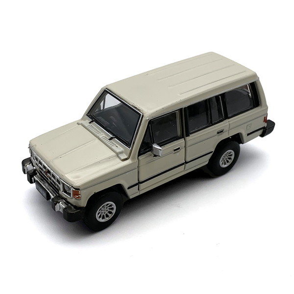 ミニカー 1/64 三菱 パジェロ 4台セット 41Qsfj7HnDS._UF350,350_QL50_.jpg