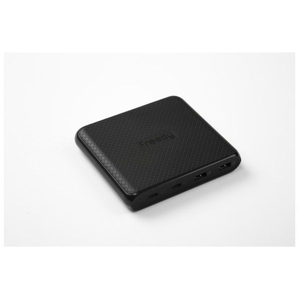 Freedy EA1707BK �u���b�N [90W �}���`�|�[�g�`���[�W���[]