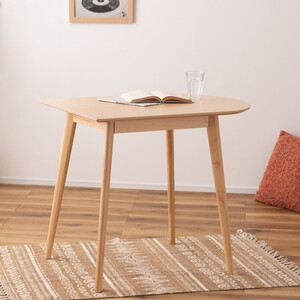 ダイニングテーブル