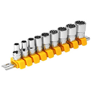 ソケットレンチ