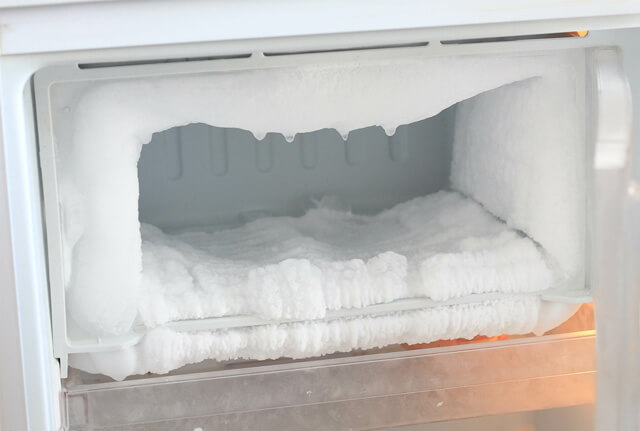 冷蔵庫の霜