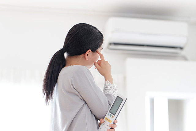 エアコン暖房時に寒いと感じてしまう原因と対処法