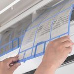 エアコンから水が垂れるときはどうする？自分でできる対処法